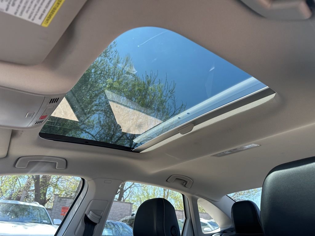 Used 2024 Volkswagen Jetta SEL image 24