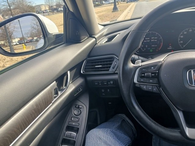 Used 2018 Honda Accord Touring image 29