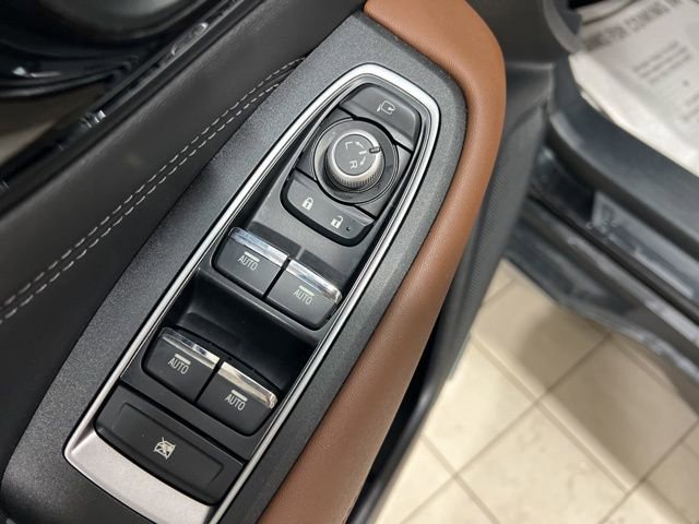 Used 2021 Subaru Outback Touring image 19