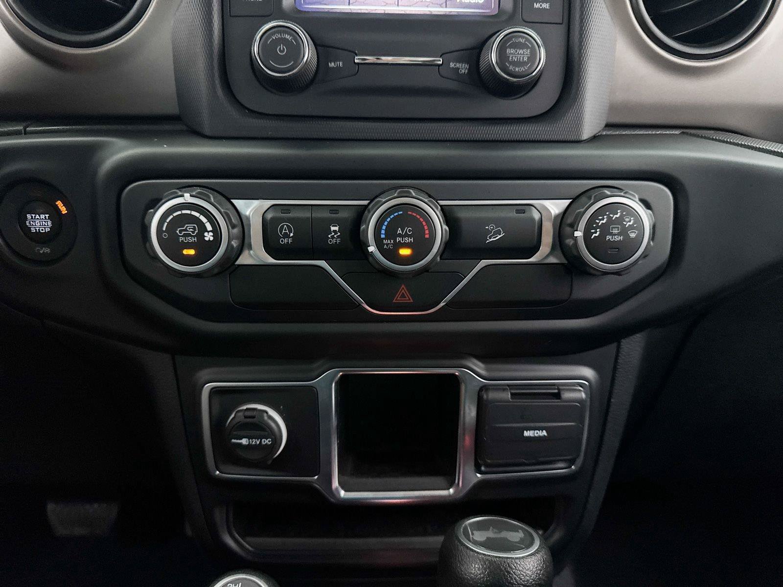 Used 2020 Jeep Wrangler Unlimited Sport AWD/4WD image 21