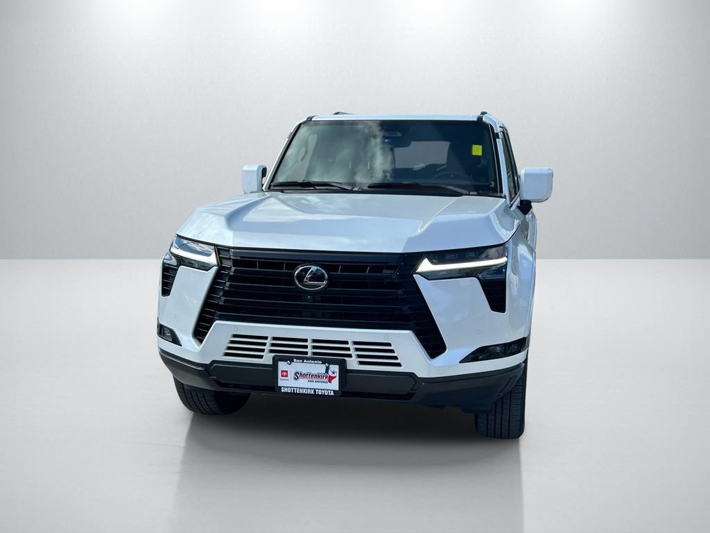 Used 2025 Lexus GX 550 AWD/4WD image 2