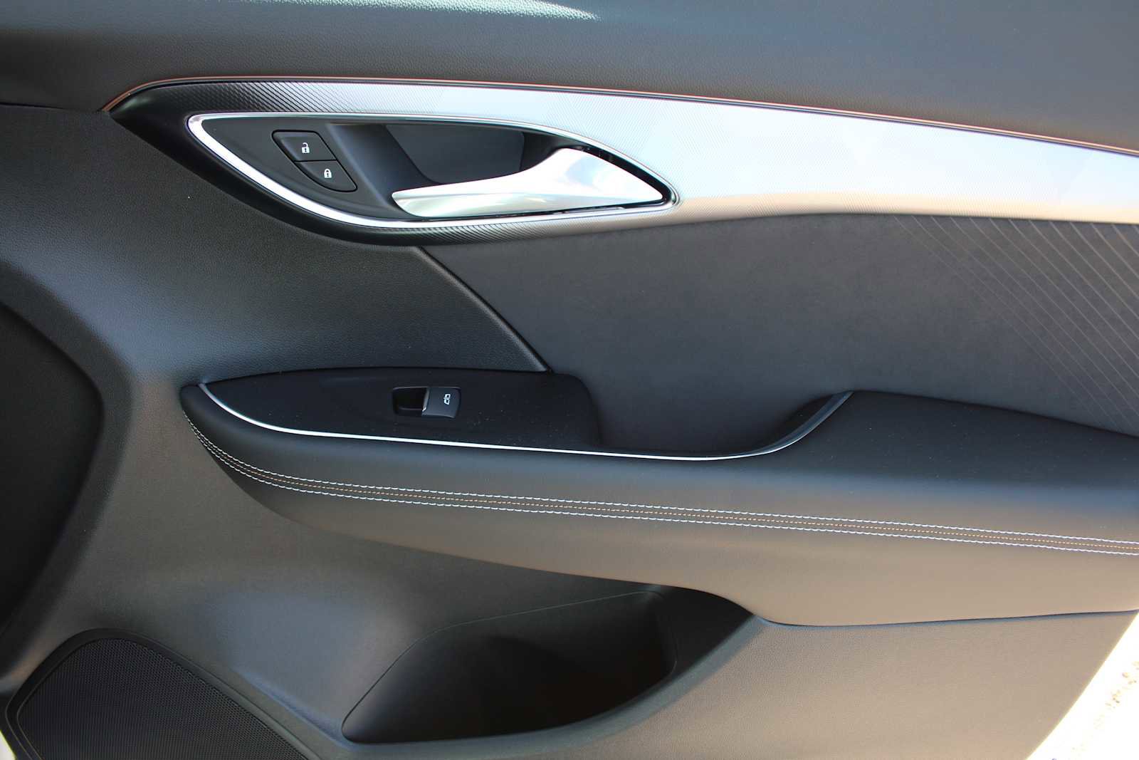 New 2026 Buick Envision Sport Touring AWD/4WD image 14