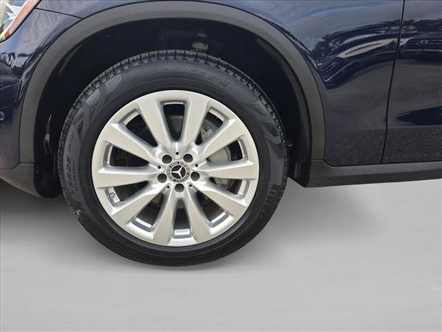 Certified 2021 Mercedes-Benz GLC 300 image 23
