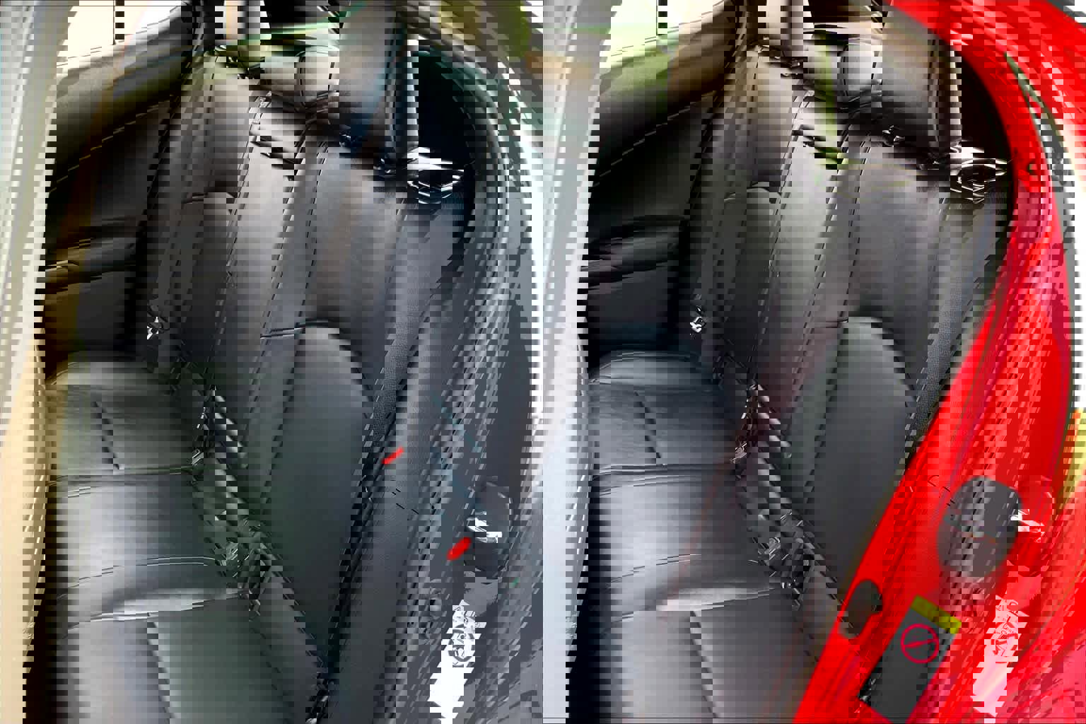 Used 2019 Lexus UX 250h w/ Premium Package image 21