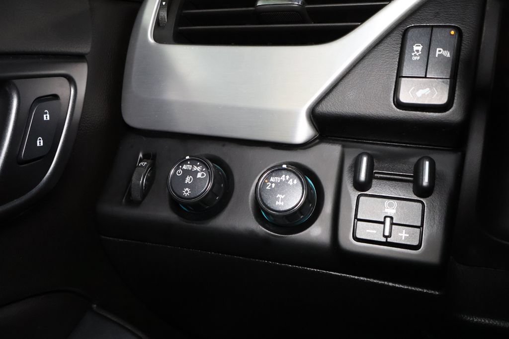 Used 2019 GMC Yukon SLE w/ HD Trailering Package AWD/4WD image 24