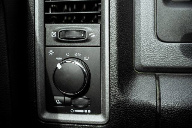 Used 2017 RAM 2500 Tradesman w/ Chrome Appearance Group image 20
