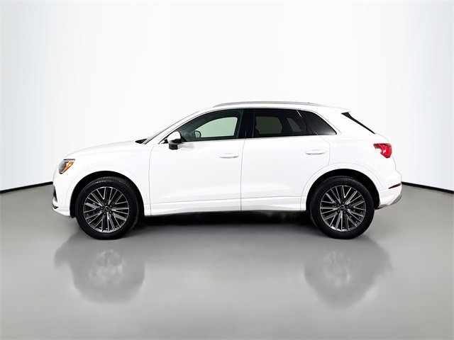 Used 2021 Audi Q3 2.0T Premium w/ Convenience Package image 8
