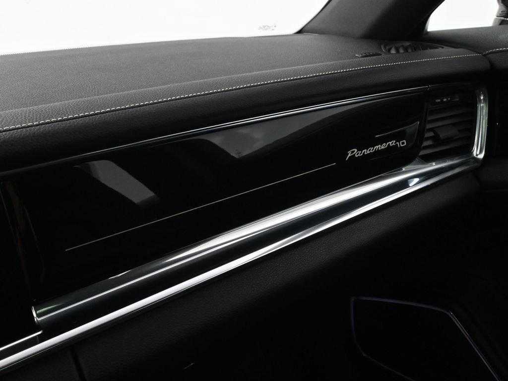 Used 2020 Porsche Panamera Edition image 23