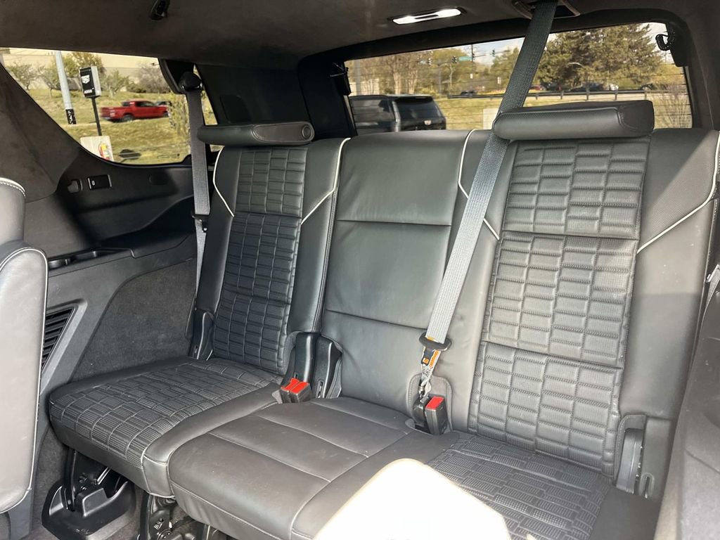 Certified 2024 Cadillac Escalade Premium Luxury Platinum AWD/4WD image 21