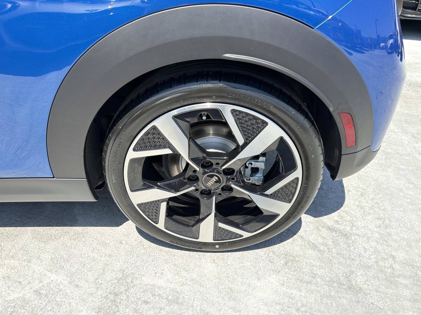 New 2026 MINI Cooper S FWD image 7