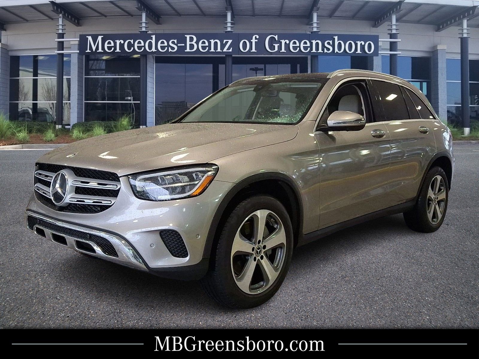 Used 2021 Mercedes-Benz GLC 300 4MATIC image 1