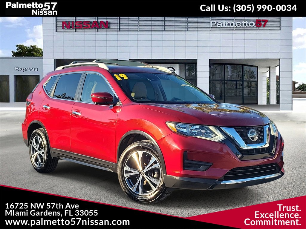 Used 2019 Nissan Rogue SV w/ Premium Package