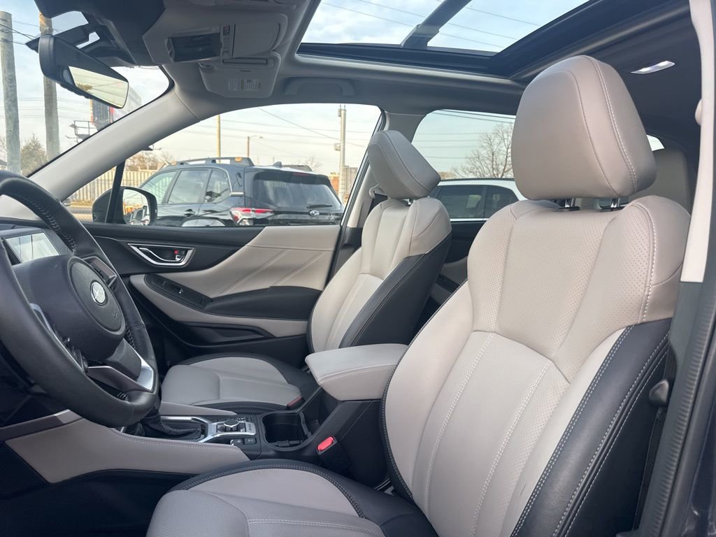 Used 2023 Subaru Forester Limited image 21