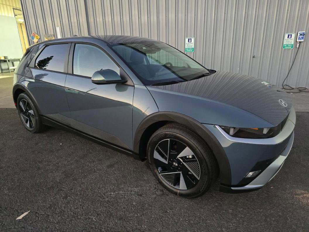 Used 2026 Hyundai Ioniq 5 SEL image 3