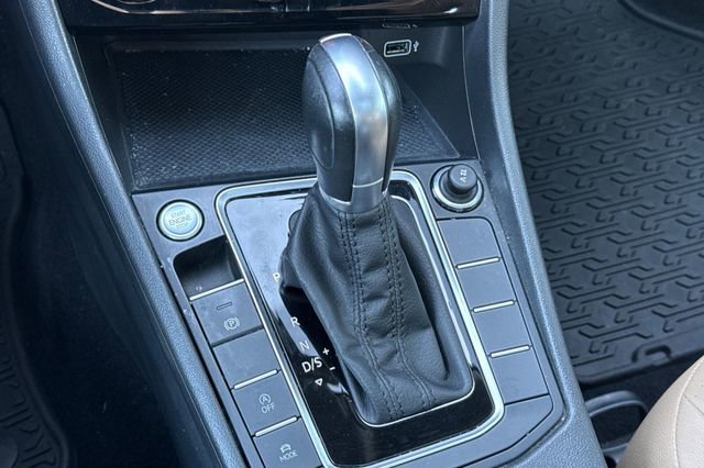Used 2019 Volkswagen Jetta SEL FWD image 25