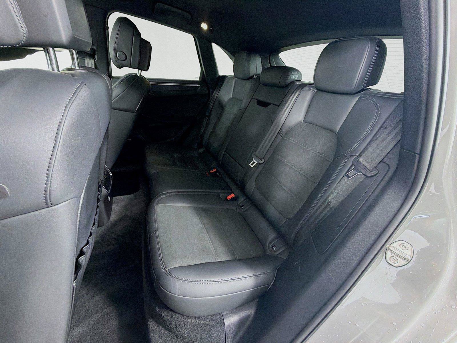 Certified 2023 Porsche Macan GTS AWD/4WD image 21