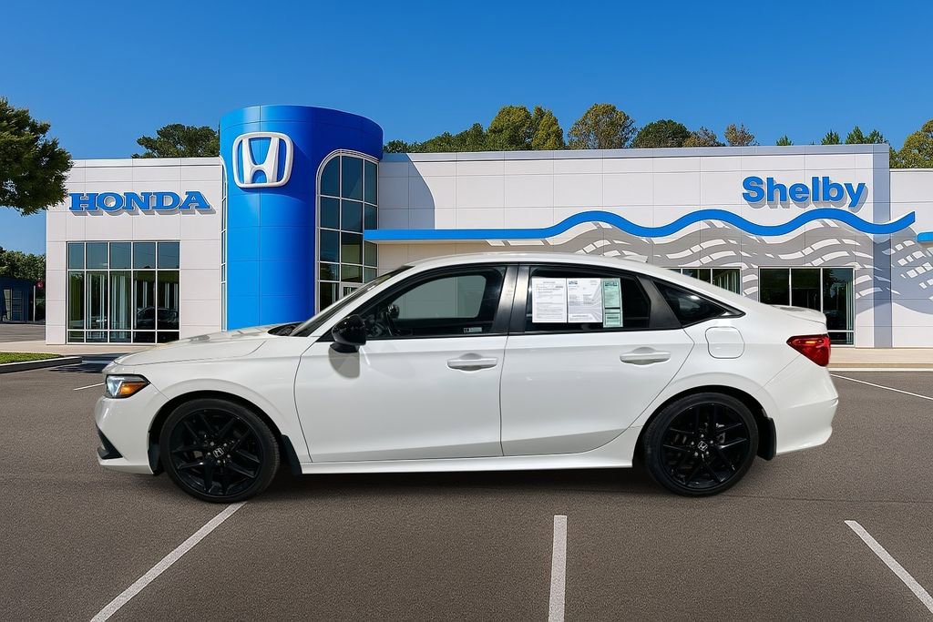 Used 2023 Honda Civic Sport image 5