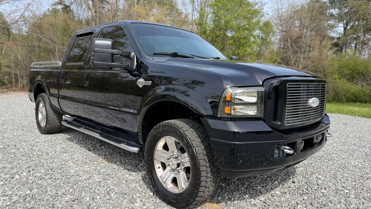 Used 2007 Ford F250 Harley-Davidson image 1