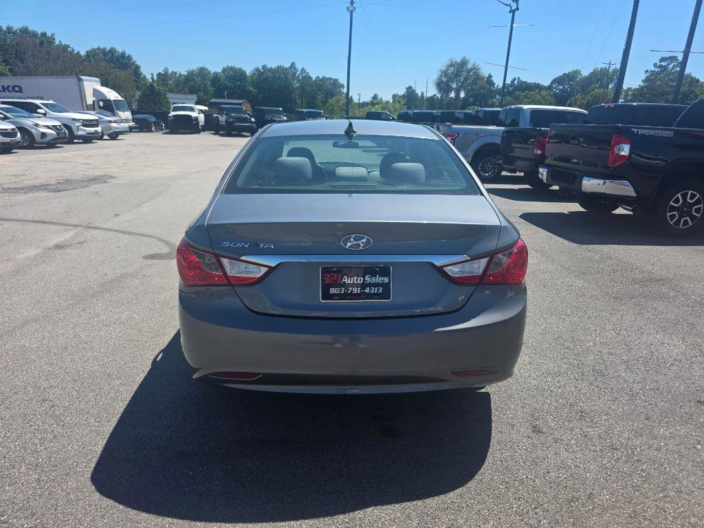 Used 2011 Hyundai Sonata GLS FWD image 3