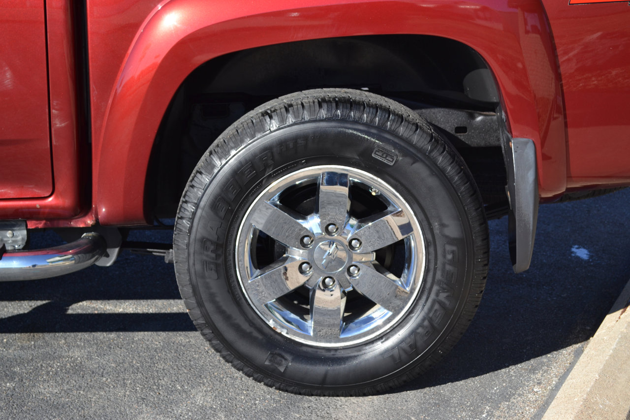 Used 2011 Chevrolet Colorado LT image 47