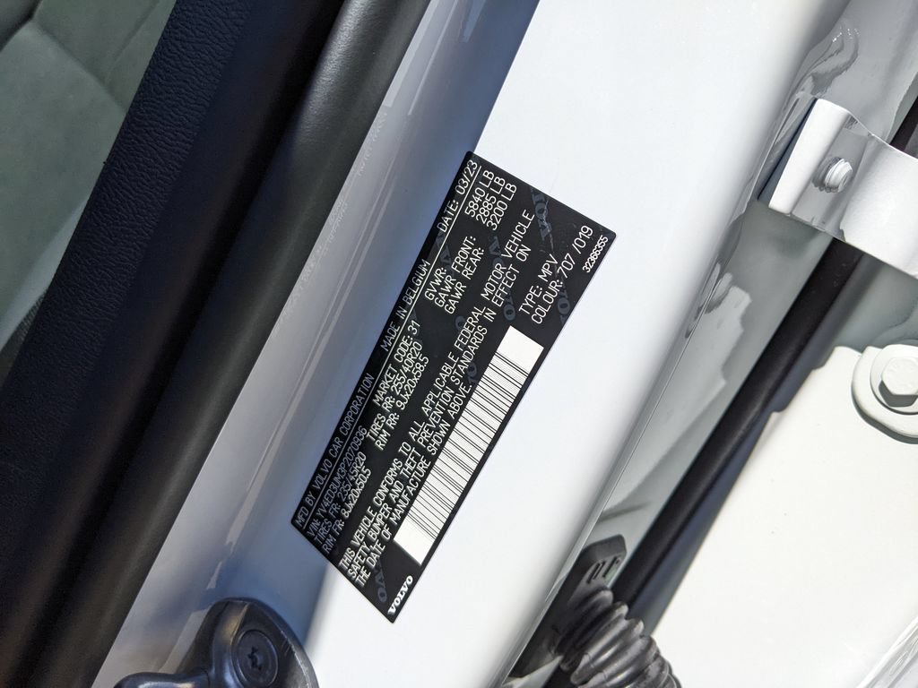 Certified 2023 Volvo XC40 Recharge Ultimate AWD/4WD image 30