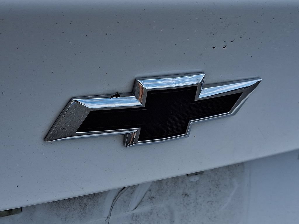 Used 2021 Chevrolet Malibu RS FWD image 21