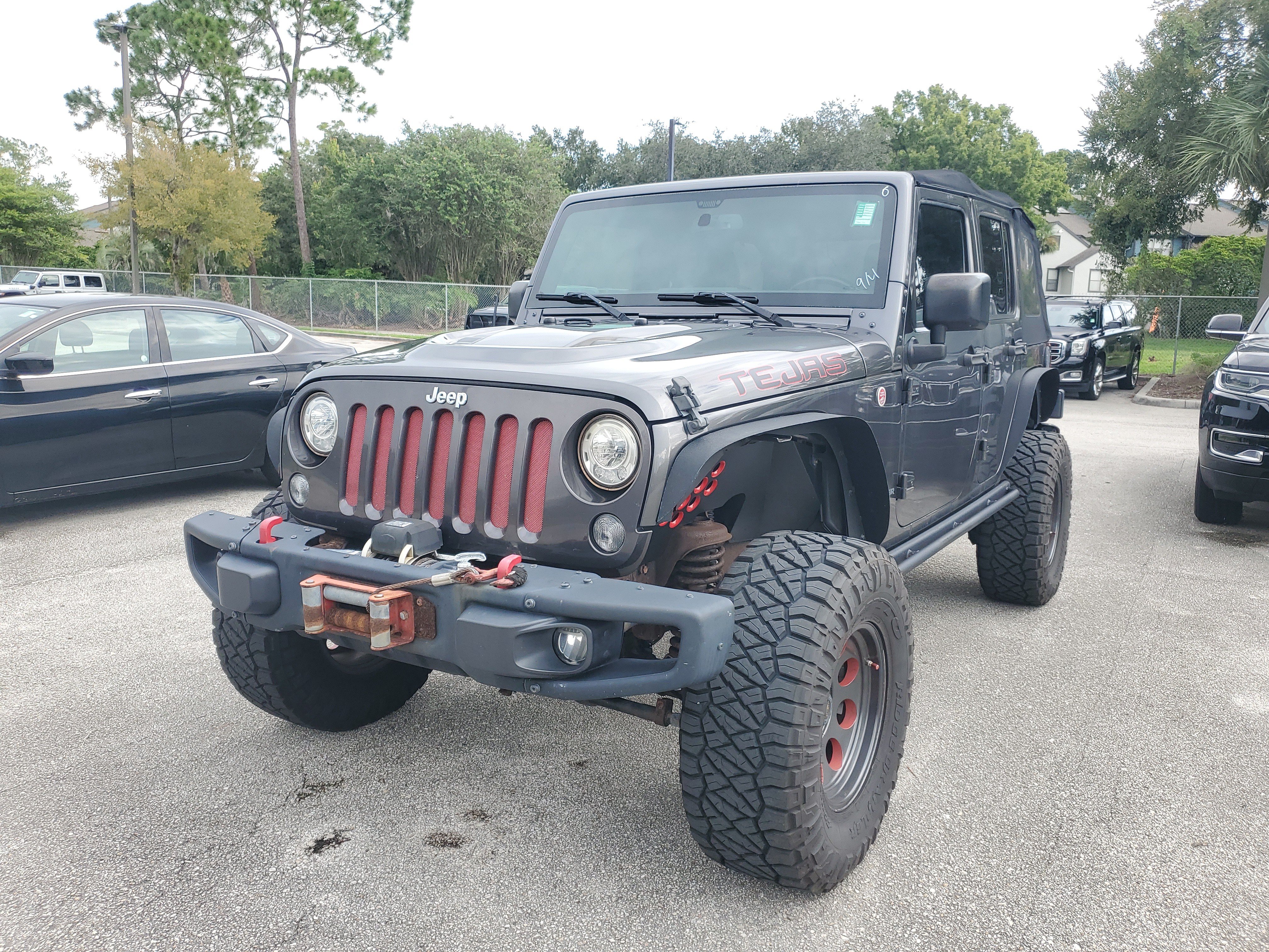 Used 2017 Jeep Wrangler Unlimited Rubicon AWD/4WD image 4