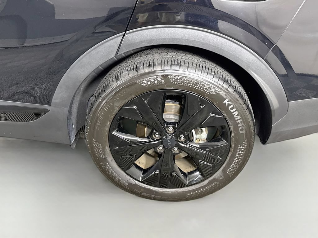 Certified 2025 Kia Sportage X-Line w/ Premium Package AWD/4WD image 37