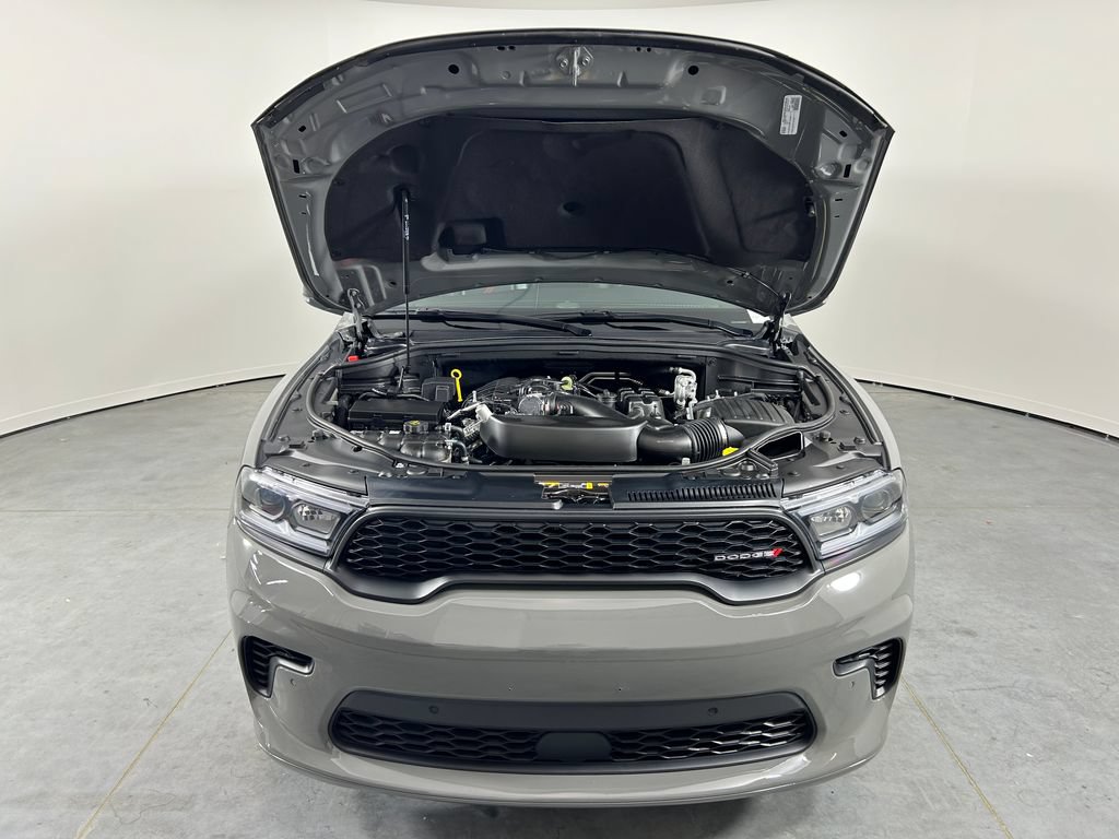 Used 2025 Dodge Durango GT AWD/4WD image 32