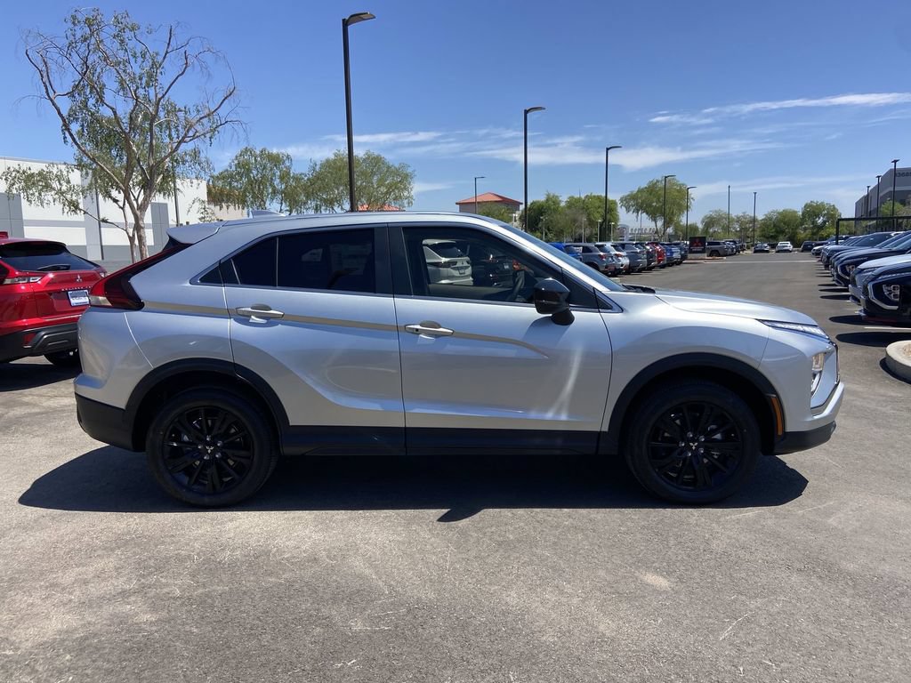 New 2026 Mitsubishi Eclipse Cross LE AWD/4WD image 2