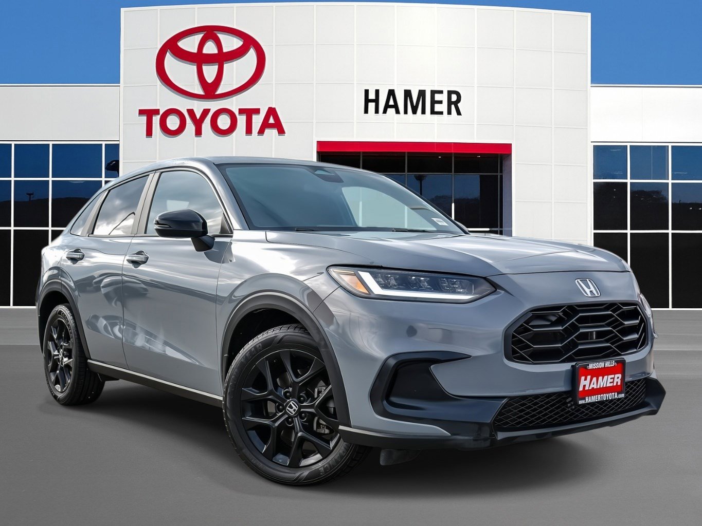 Used 2023 Honda HR-V Sport image 1