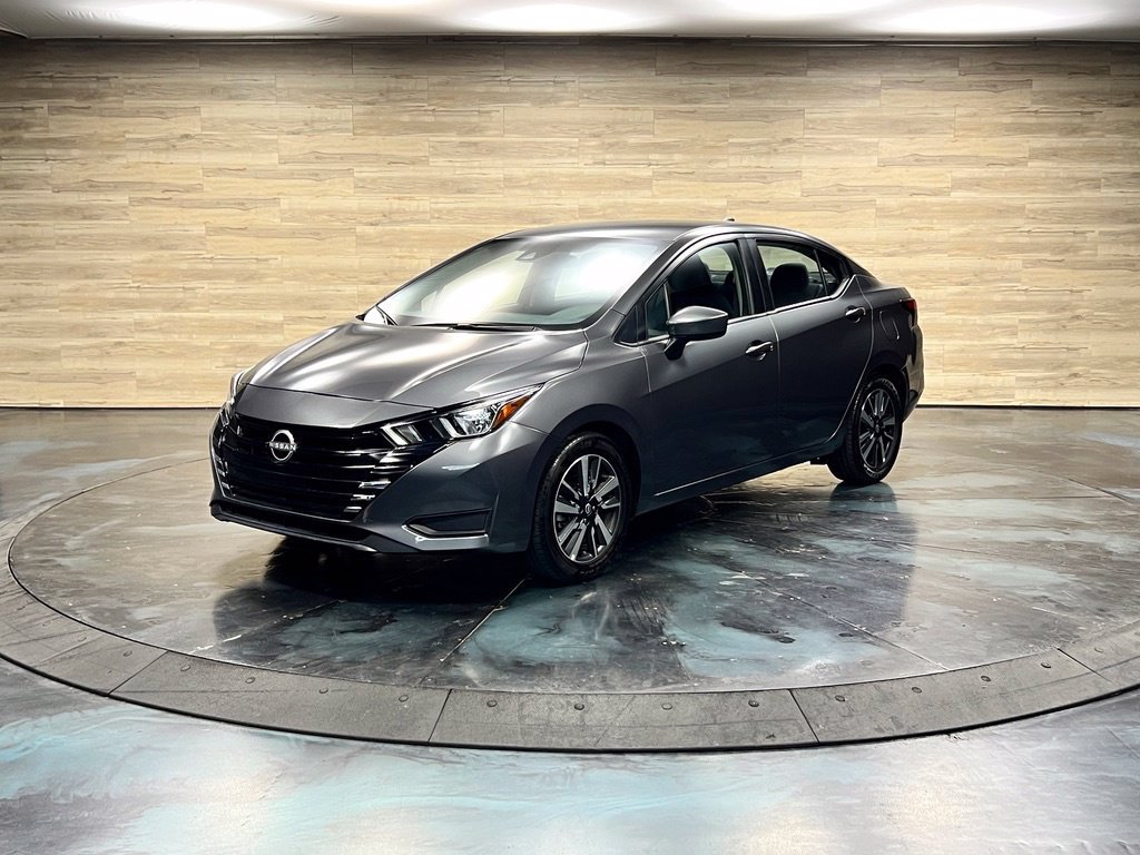 Used 2024 Nissan Versa SV FWD image 10