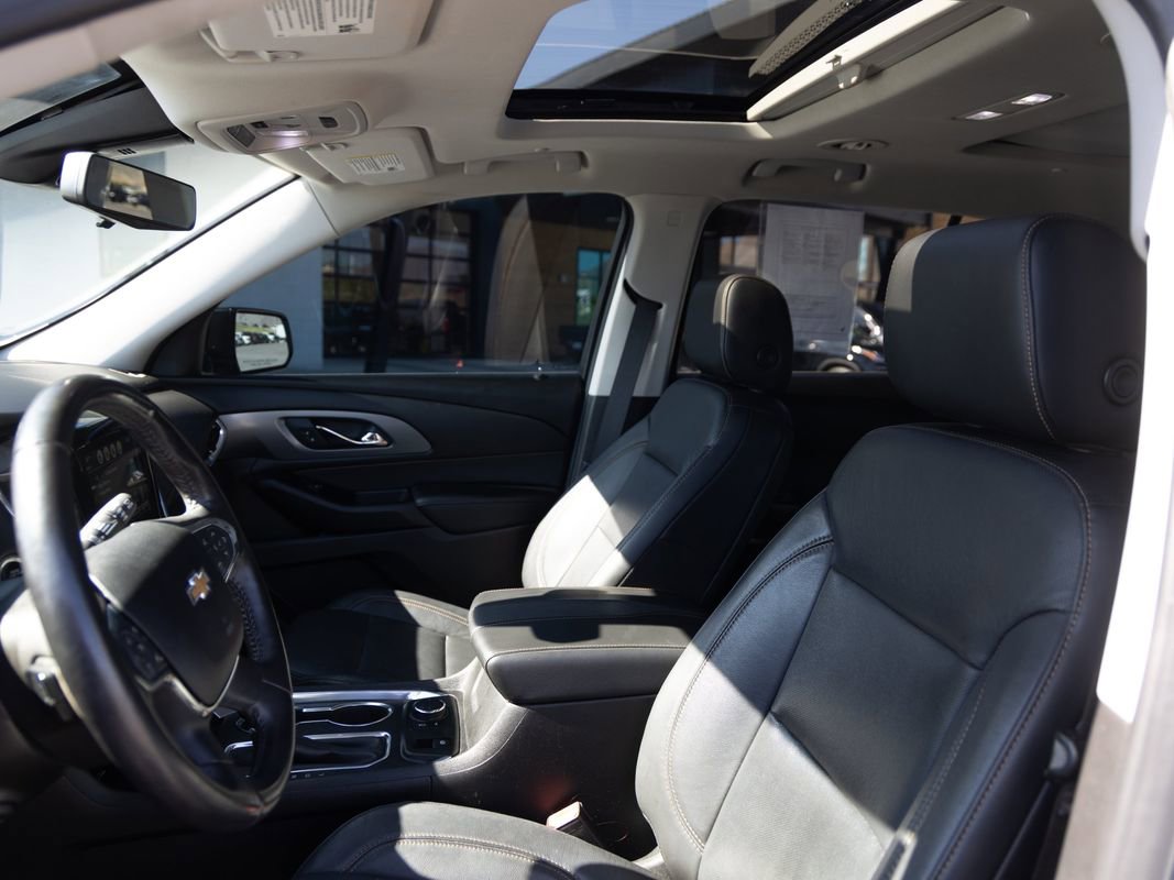 Used 2019 Chevrolet Traverse Premier w/ Redline Edition FWD image 10
