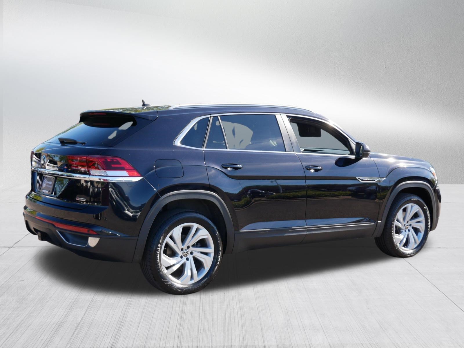 Used 2020 Volkswagen Atlas Cross Sport SEL AWD/4WD image 7