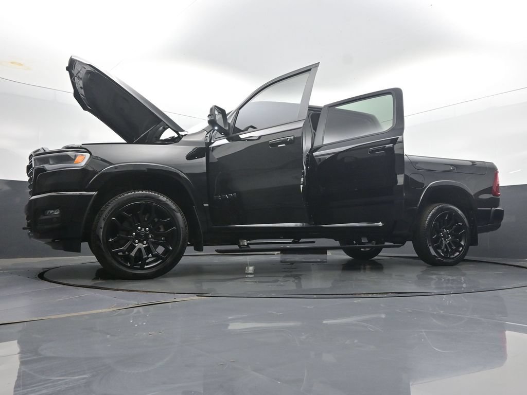 Used 2025 RAM 1500 Limited AWD/4WD image 61