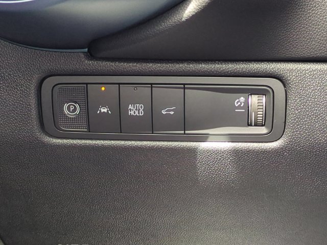 Certified 2026 Chevrolet Equinox EV LT w/ Convenience Package II AWD/4WD image 25