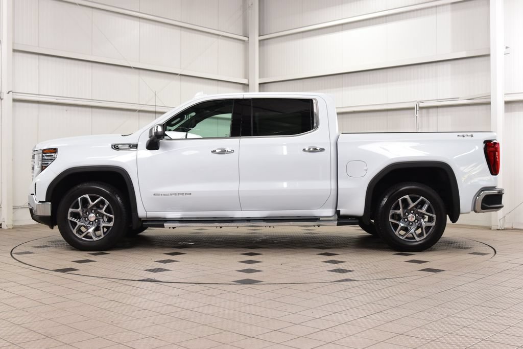 Used 2026 GMC Sierra 1500 SLT AWD/4WD image 4