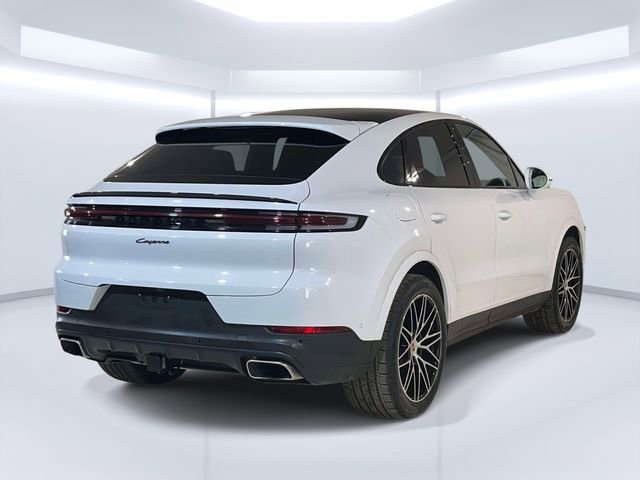 Certified 2025 Porsche Cayenne Coupe AWD/4WD image 9