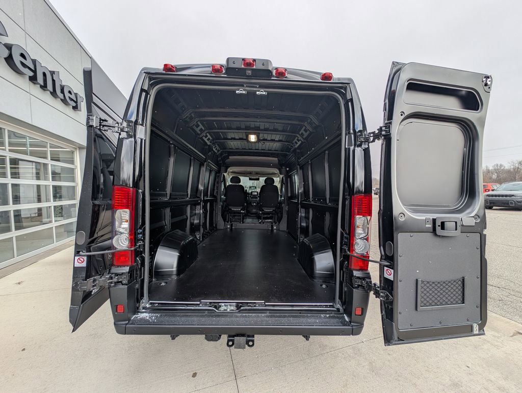 New 2026 RAM ProMaster 2500 image 11