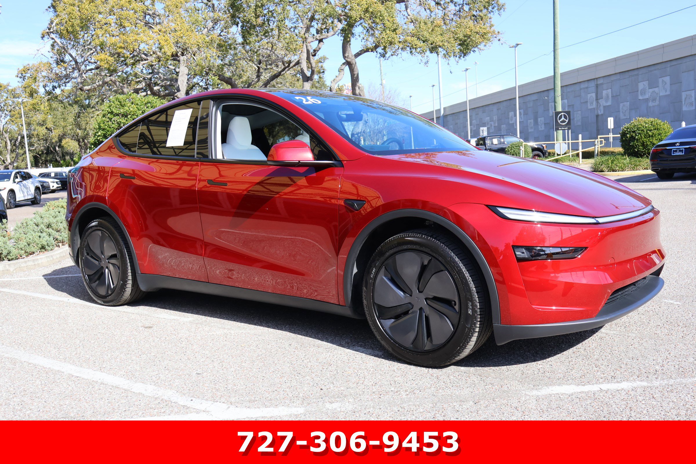 Used 2026 Tesla Model Y 2WD image 11