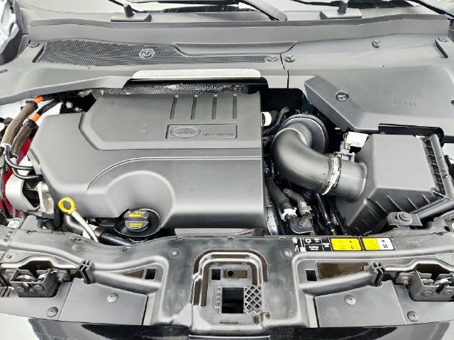 Certified 2025 Land Rover Discovery Sport S AWD/4WD image 20