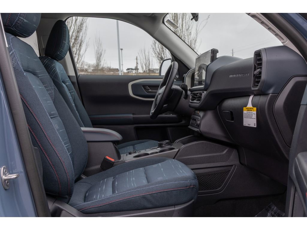 Used 2025 Ford Bronco Sport Heritage w/ Convenience Package image 11