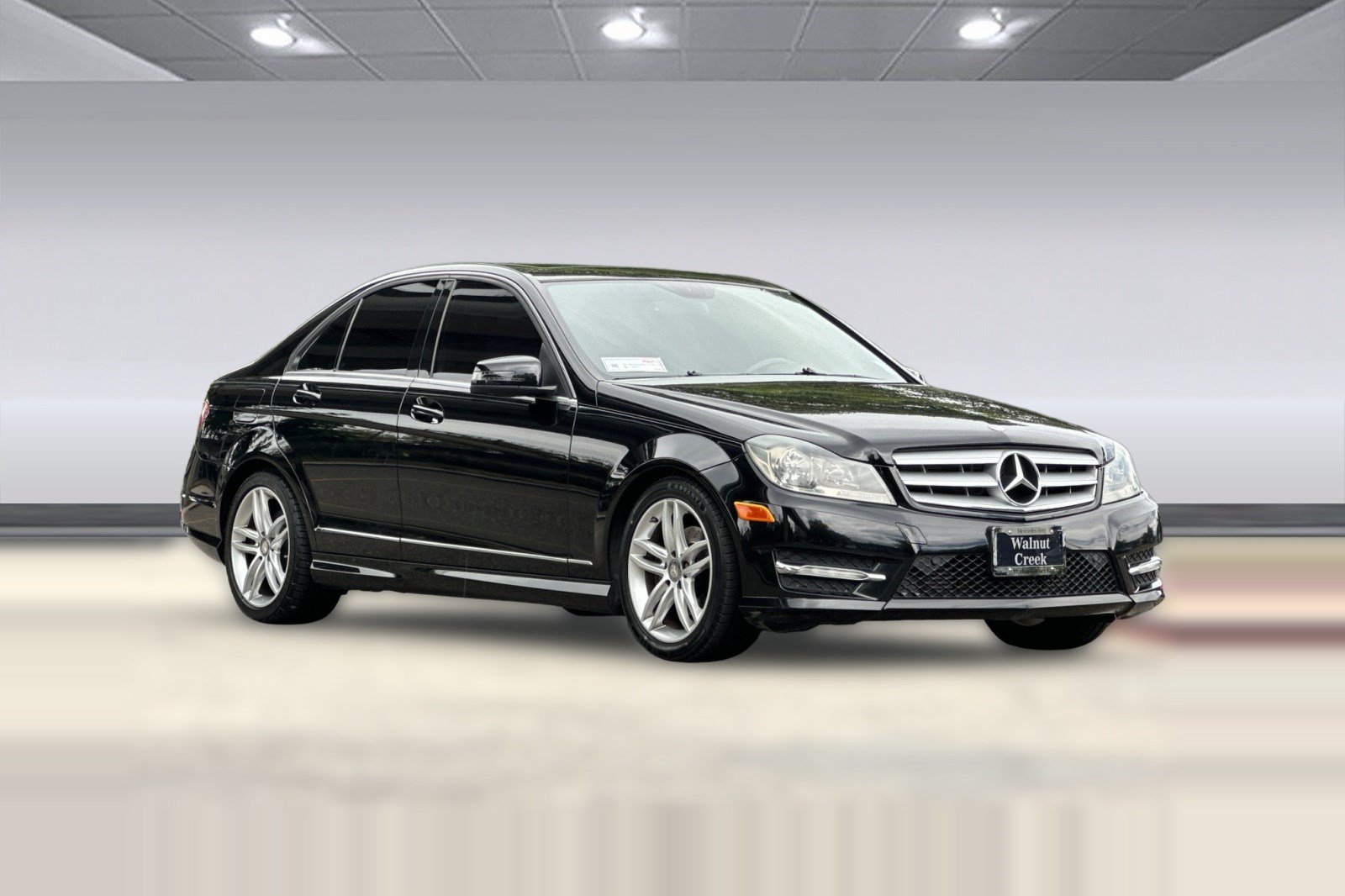 Used 2013 Mercedes-Benz C 250 Sedan image 7