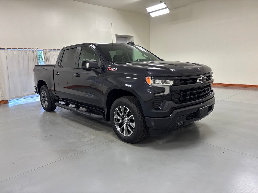 Used 2023 Chevrolet Silverado 1500 RST w/ RST All Star Premium Package AWD/4WD image 2