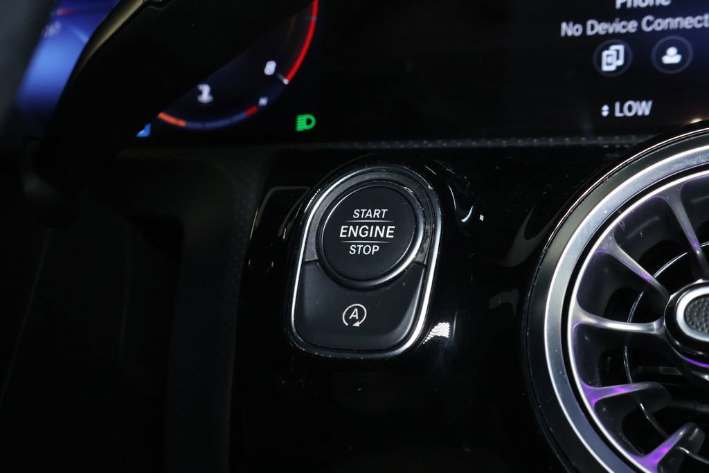Used 2022 Mercedes-Benz A 220 4MATIC w/ Premium Package Lite image 28