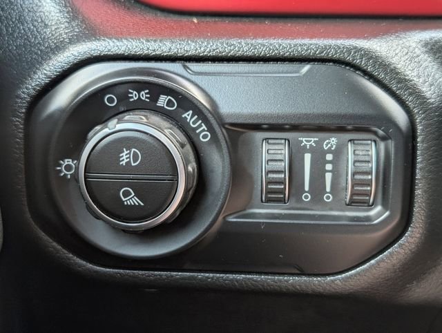 Used 2022 Jeep Gladiator Rubicon w/ LED Lighting Group image 23