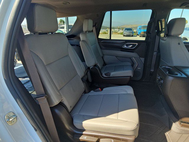 Used 2022 Chevrolet Tahoe Z71 w/ Luxury Package AWD/4WD image 26