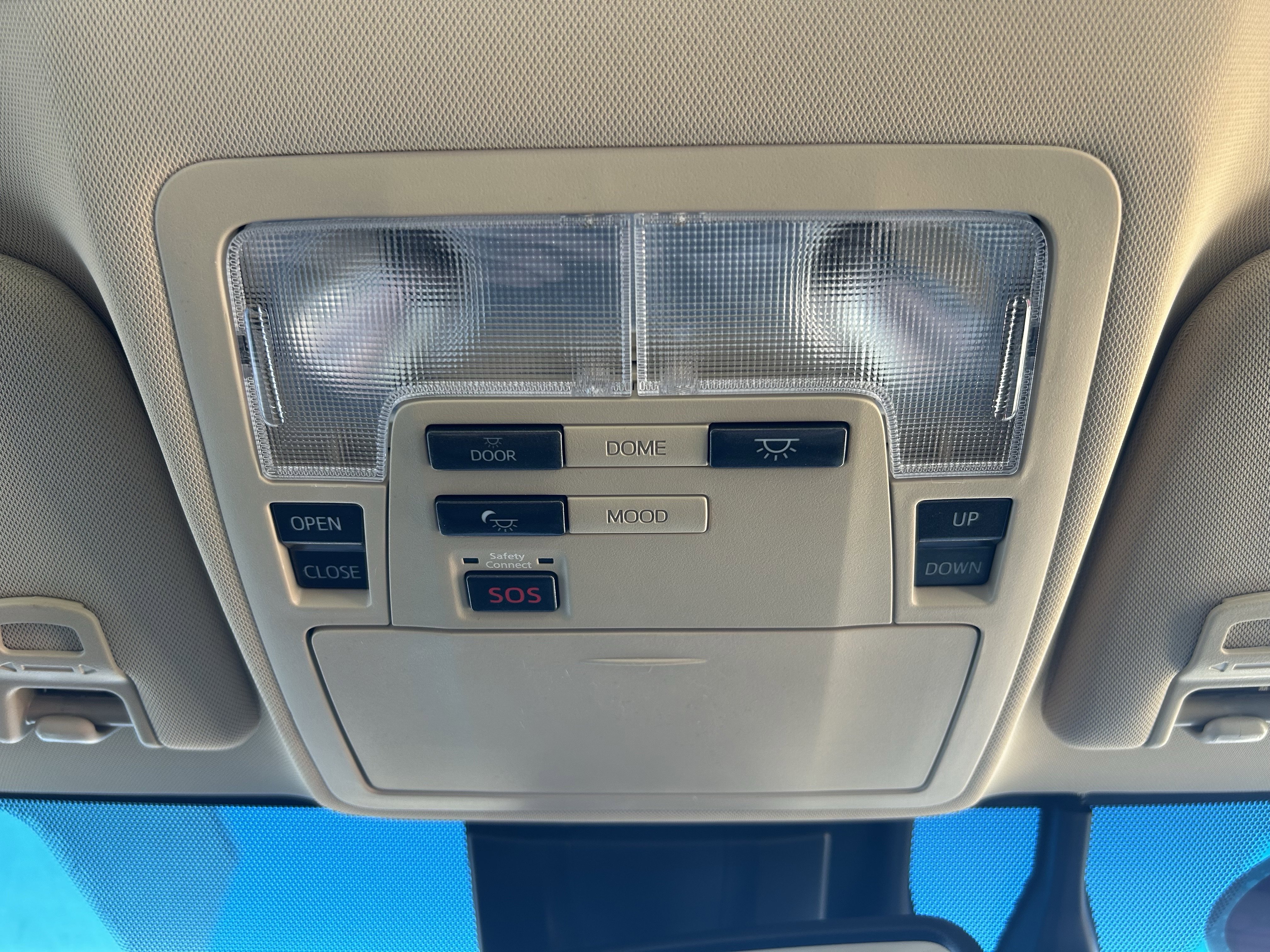 Used 2016 Toyota Avalon Limited w/ Toyota Safety Sense Package FWD image 34