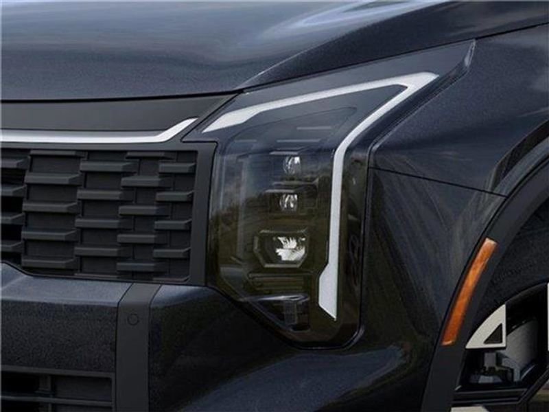 New 2026 Kia Sportage LX image 10