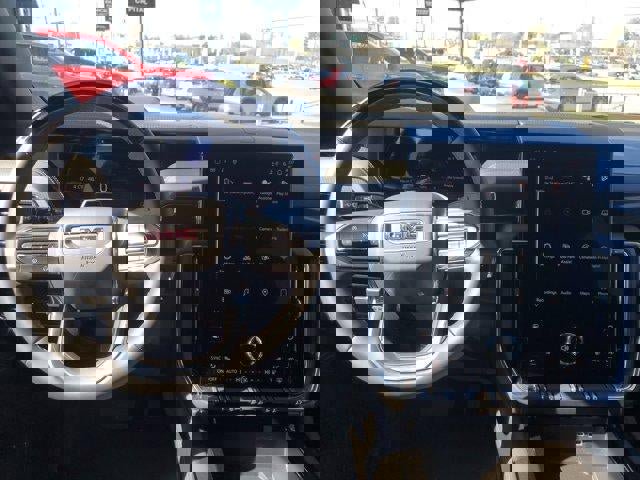 New 2026 GMC Yukon XL Elevation image 14